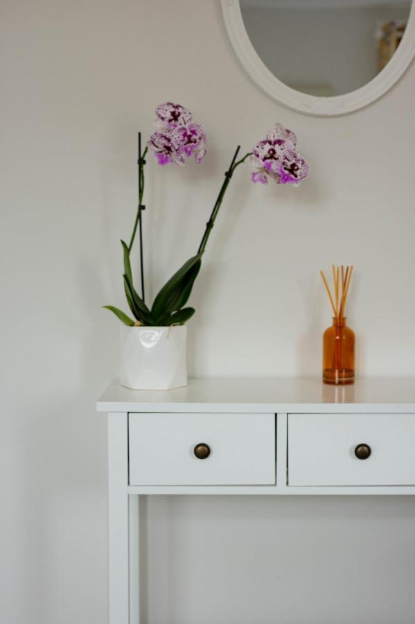 Lovely 2 Bed House In พิทลอครี ภายนอก รูปภาพ
